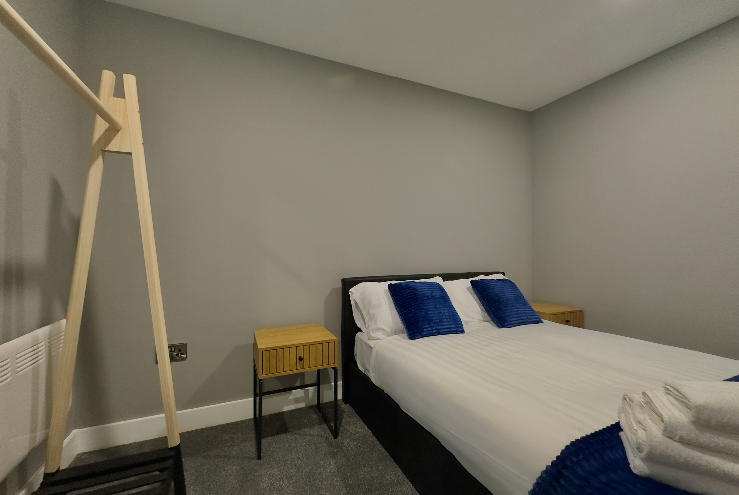 Monarchs-Quay-Apartments-2BR1W-10