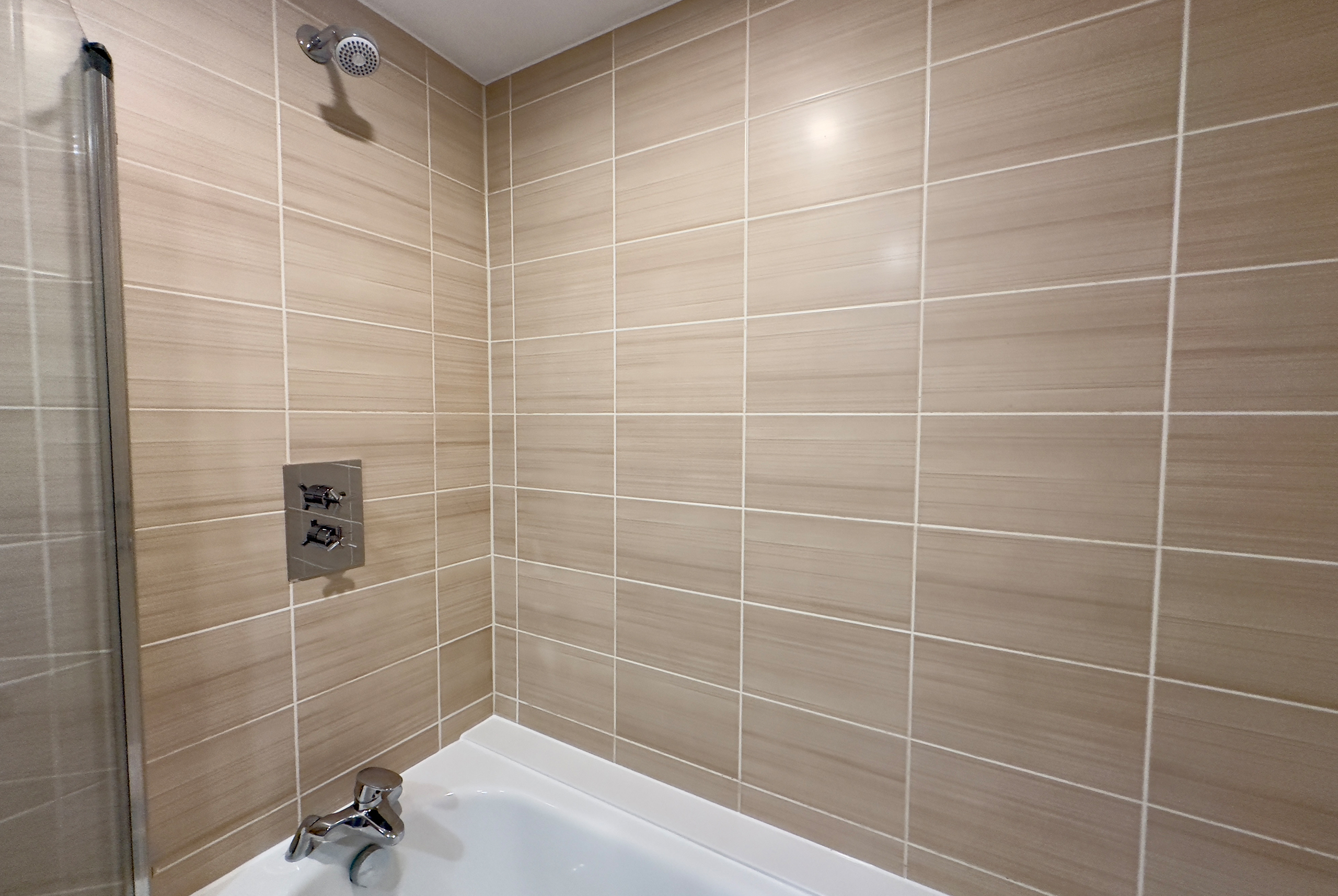 Monarchs-Quay-Apartments-2BR1W-3