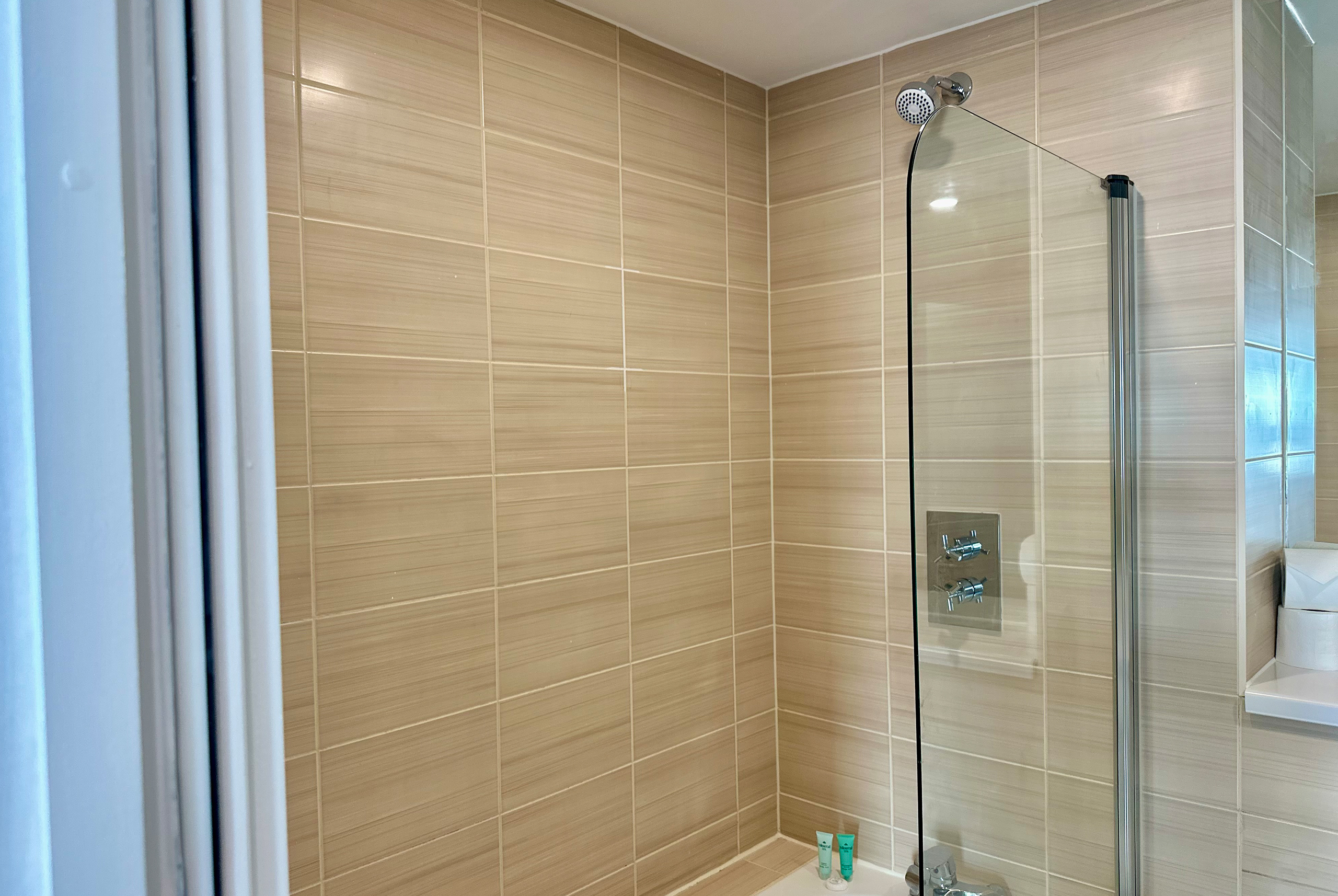 Monarchs-Quay-Apartments-2BR2W-14