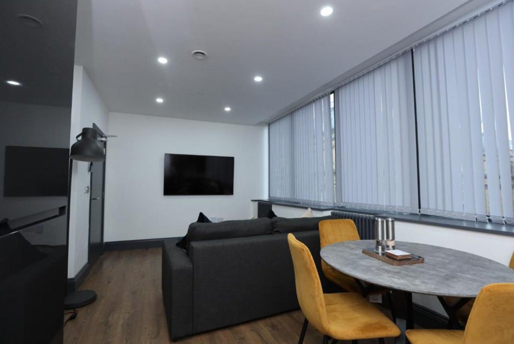 Modern short term lets Liverpool at New Oxford House