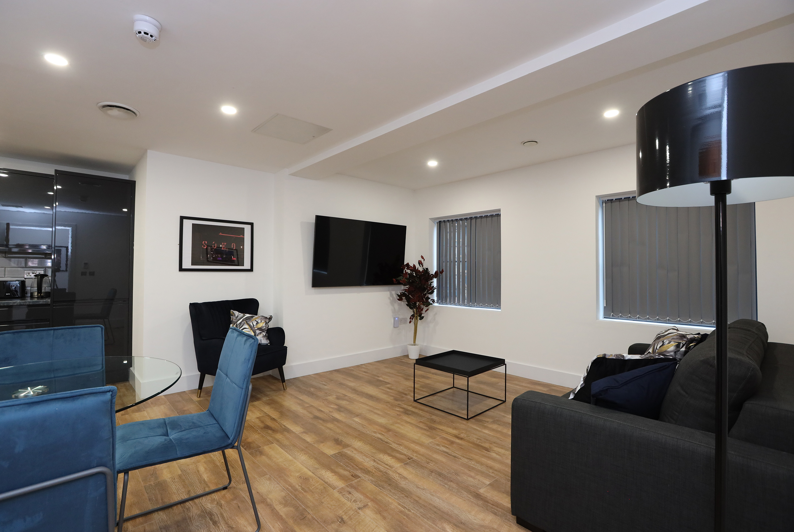Concert-Square-1-BR-Apartment-1