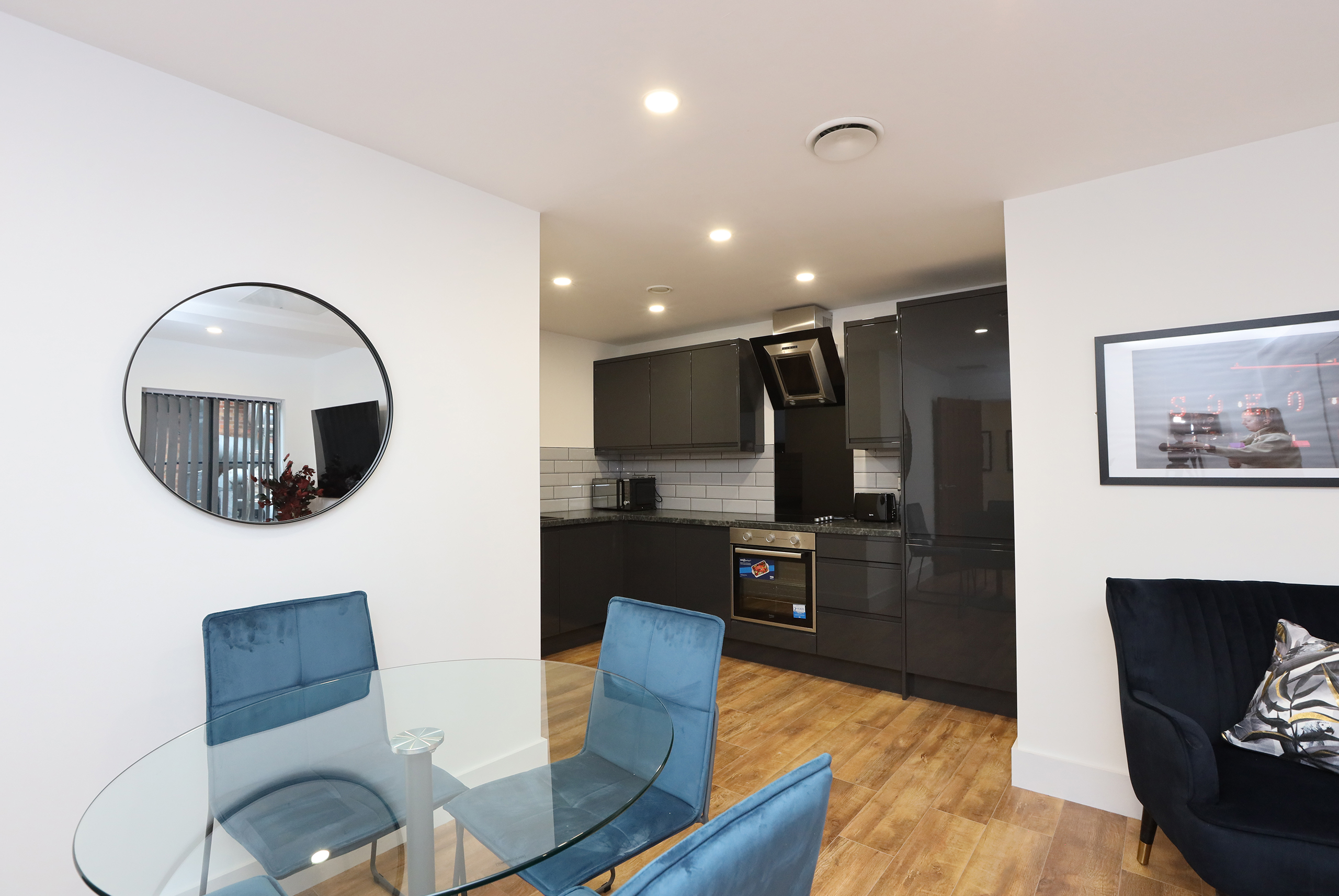 Concert-Square-1-BR-Apartment-2
