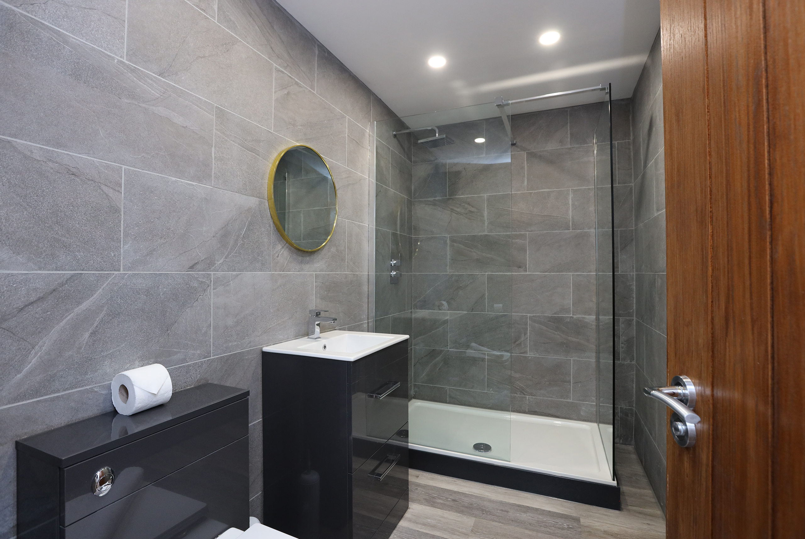 Concert-Square-1-BR-Apartment-4
