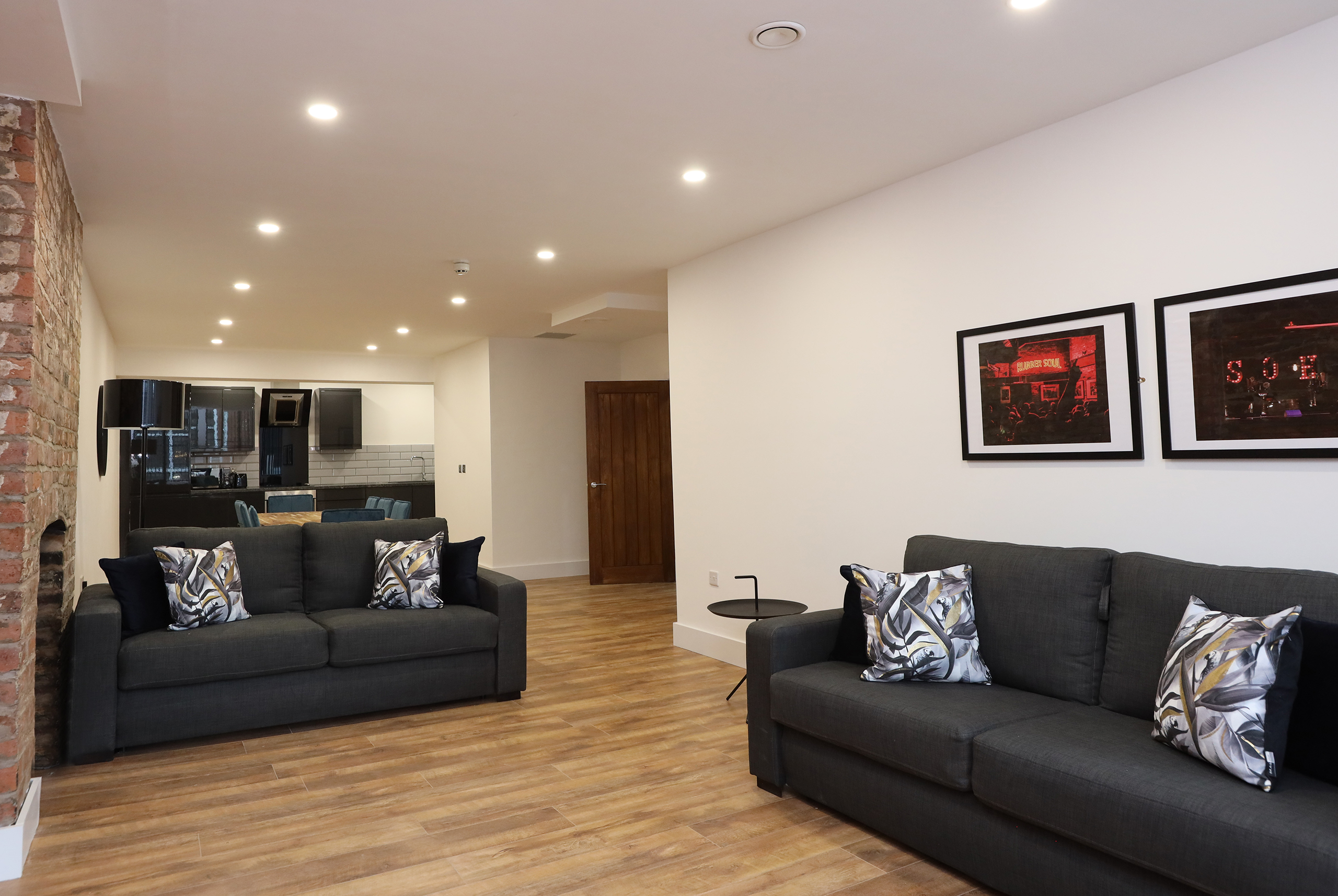 Concert-Square-2-BR-Apartments-1