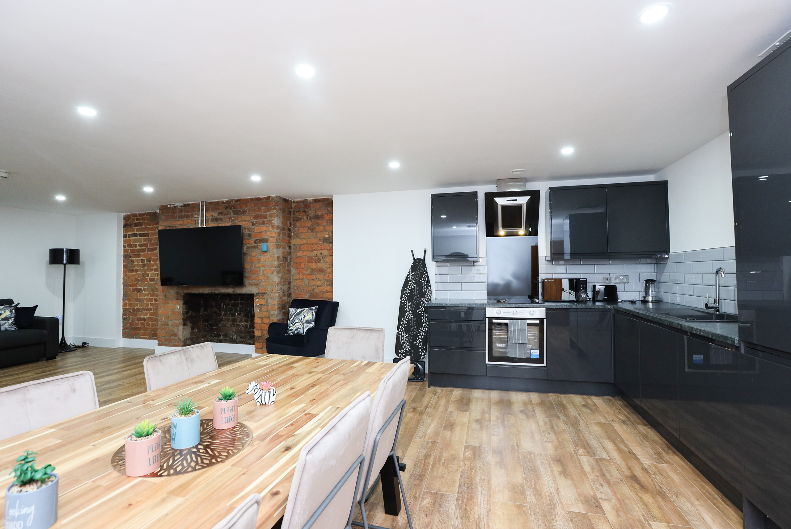 Concert Square Apartments