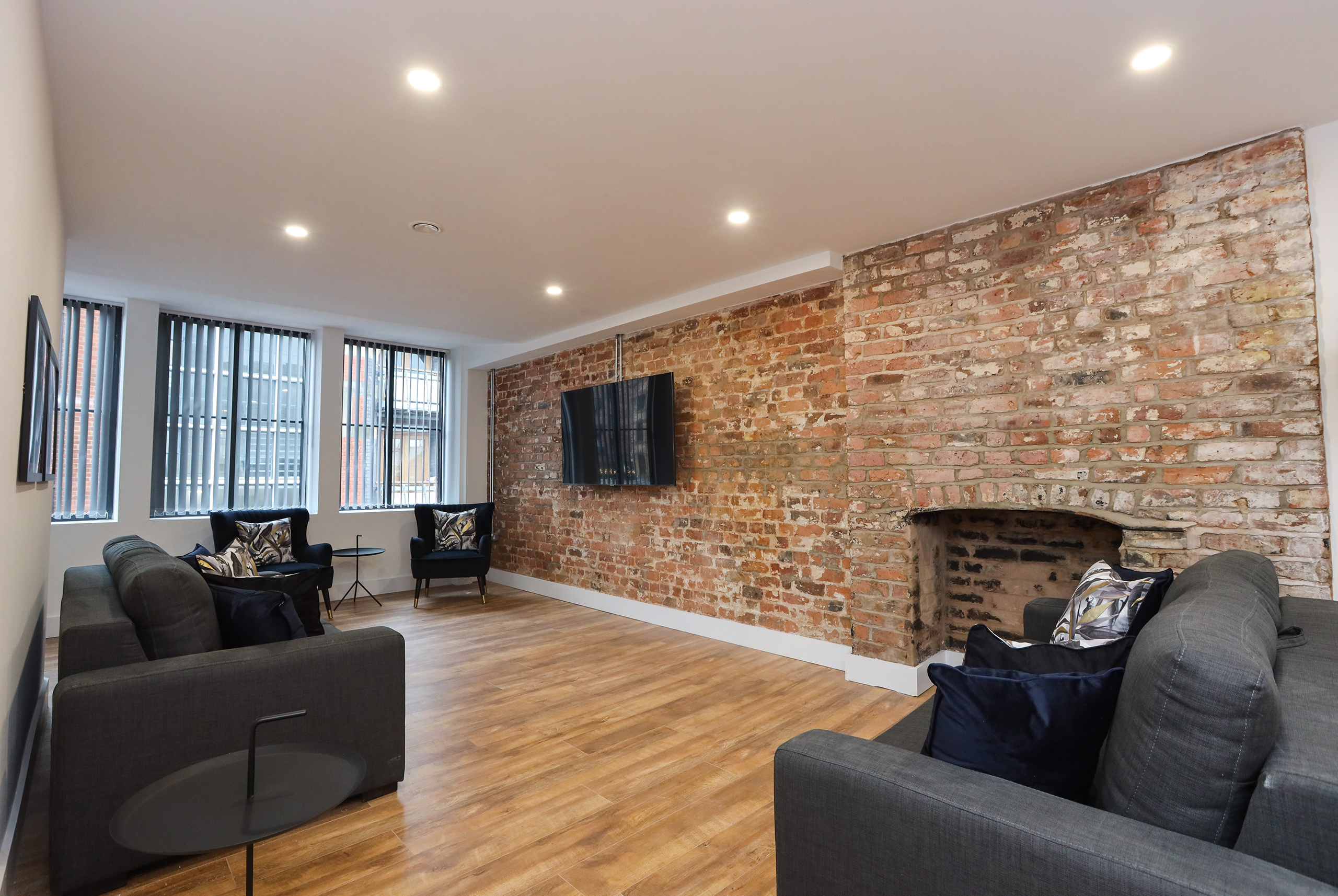 Concert-Square-2-BR-Apartments-3