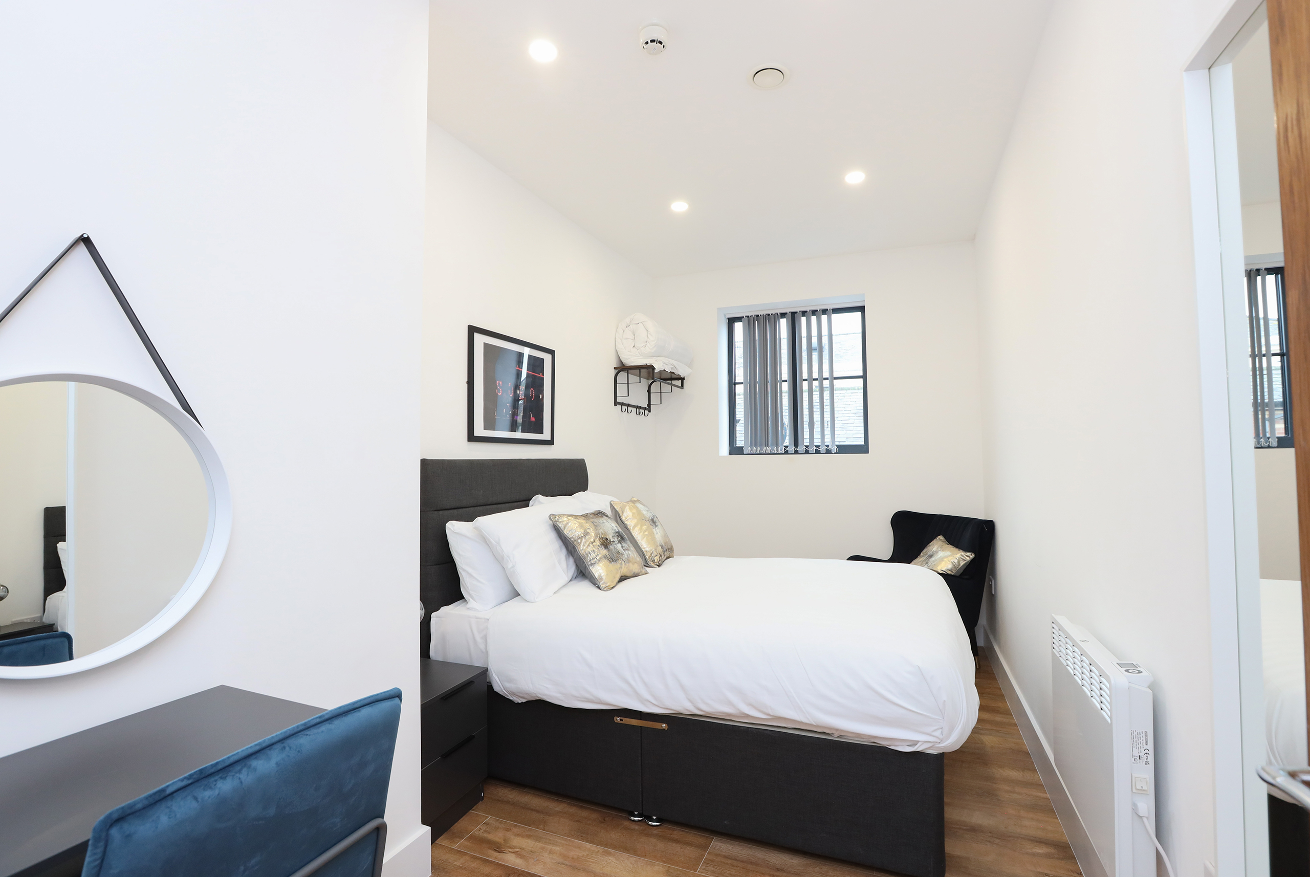 Concert-Square-3-BR-Apartment-4