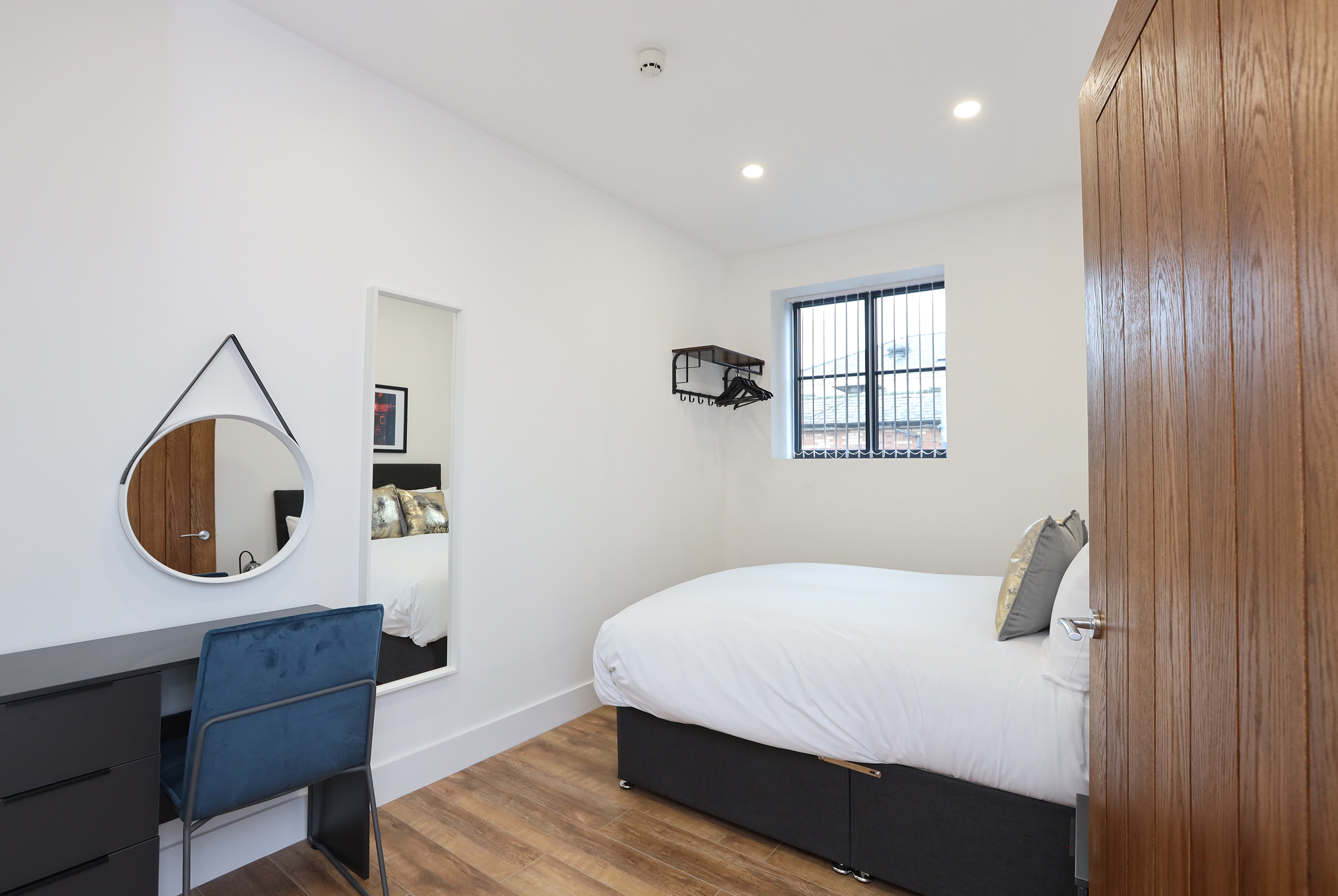 Concert-Square-3-BR-Apartment-5
