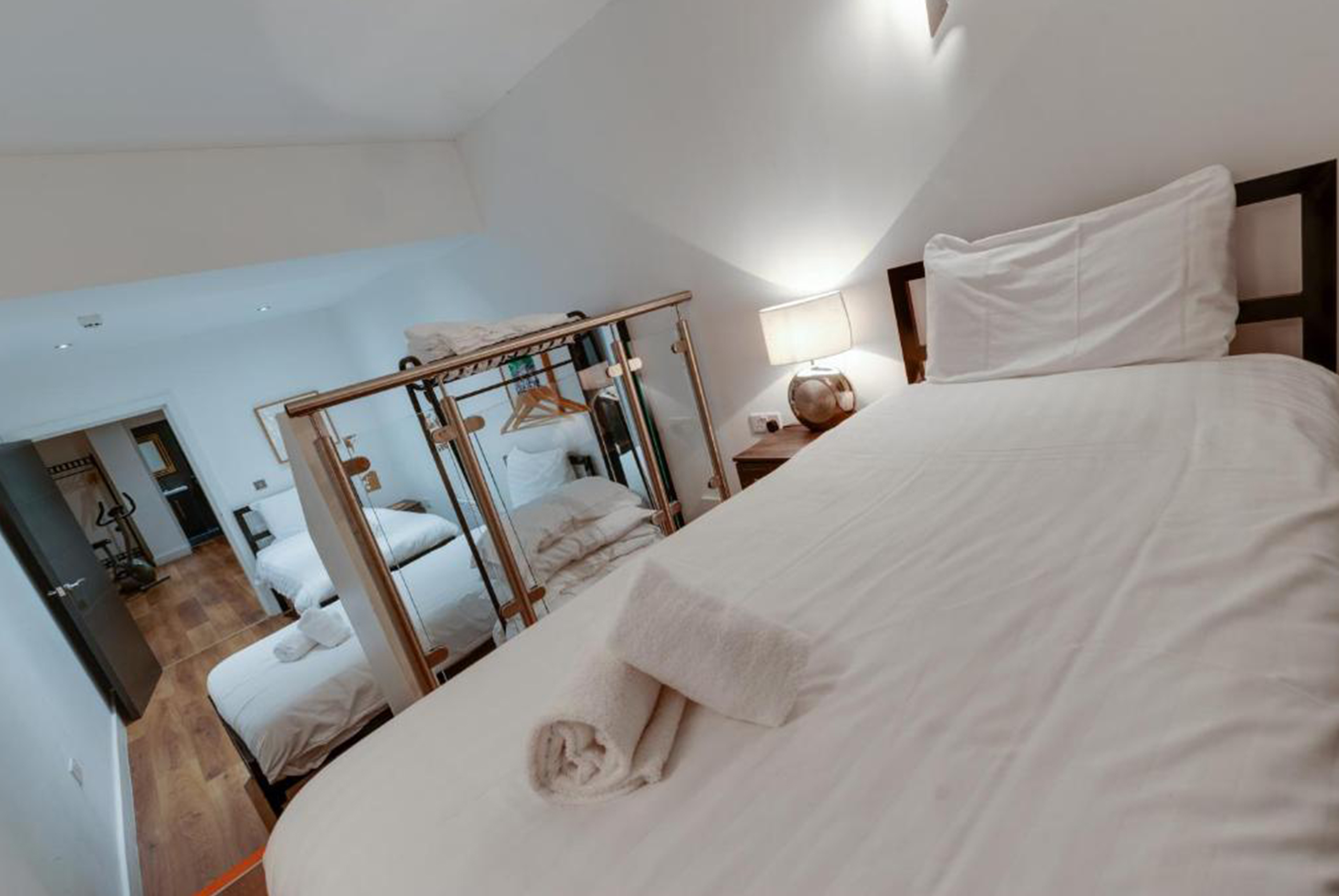 Lord-Street-17-Sleeper-Apartment-7