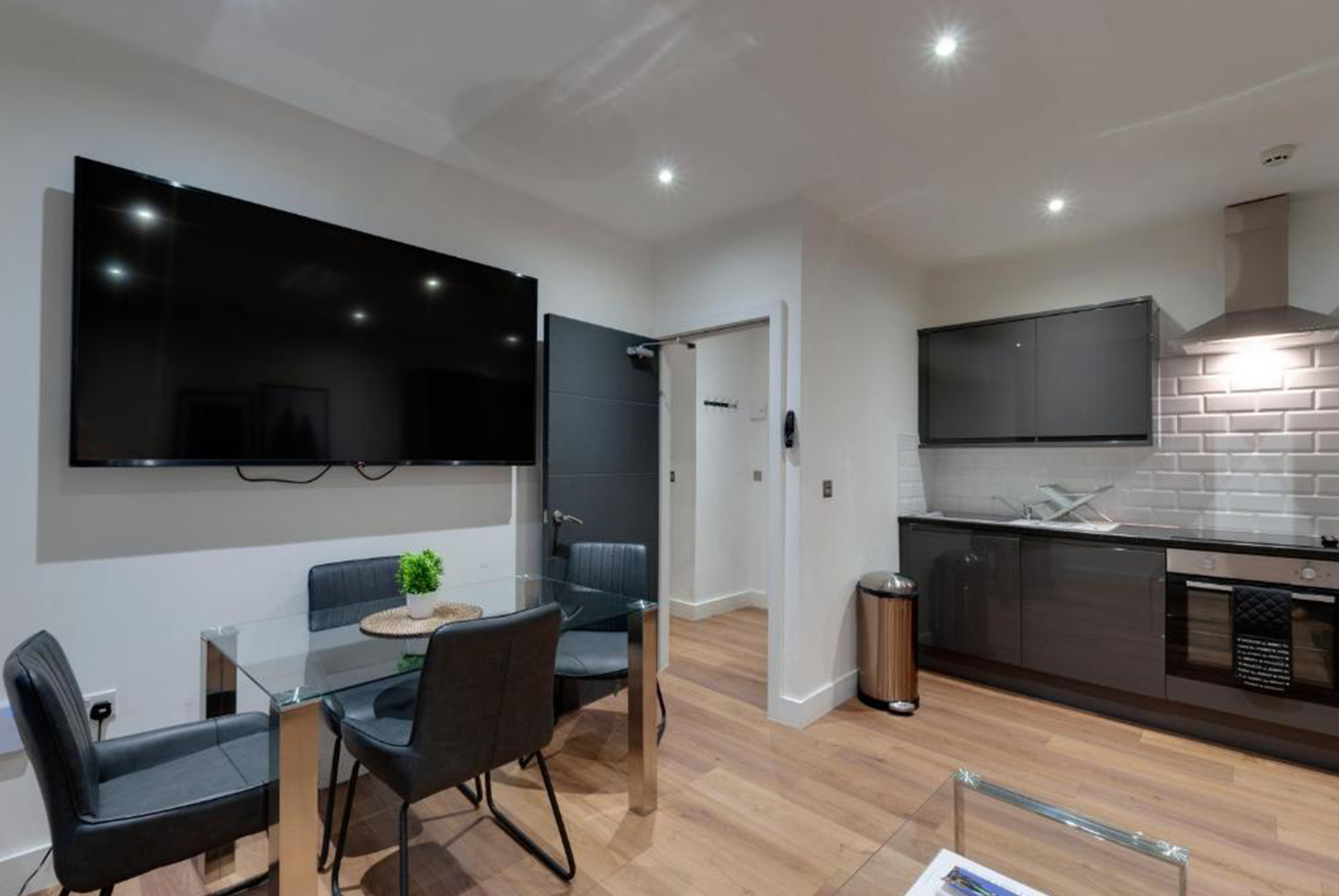 Lord-Street-Apartments-2-BR-1