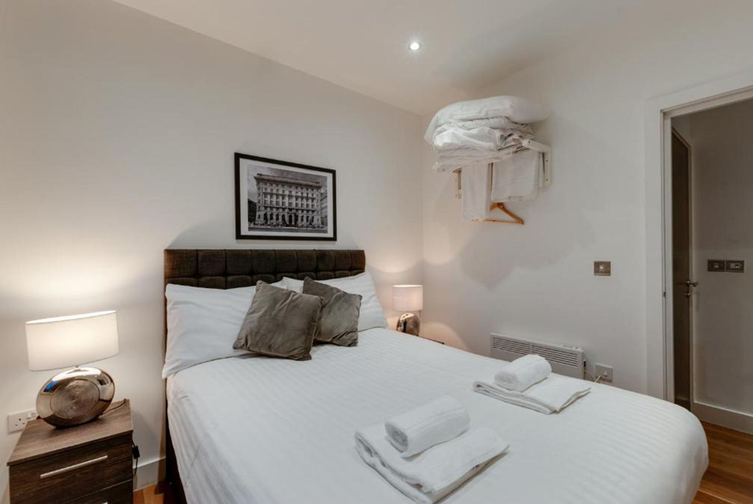 Lord-Street-Apartments-2-BR-6