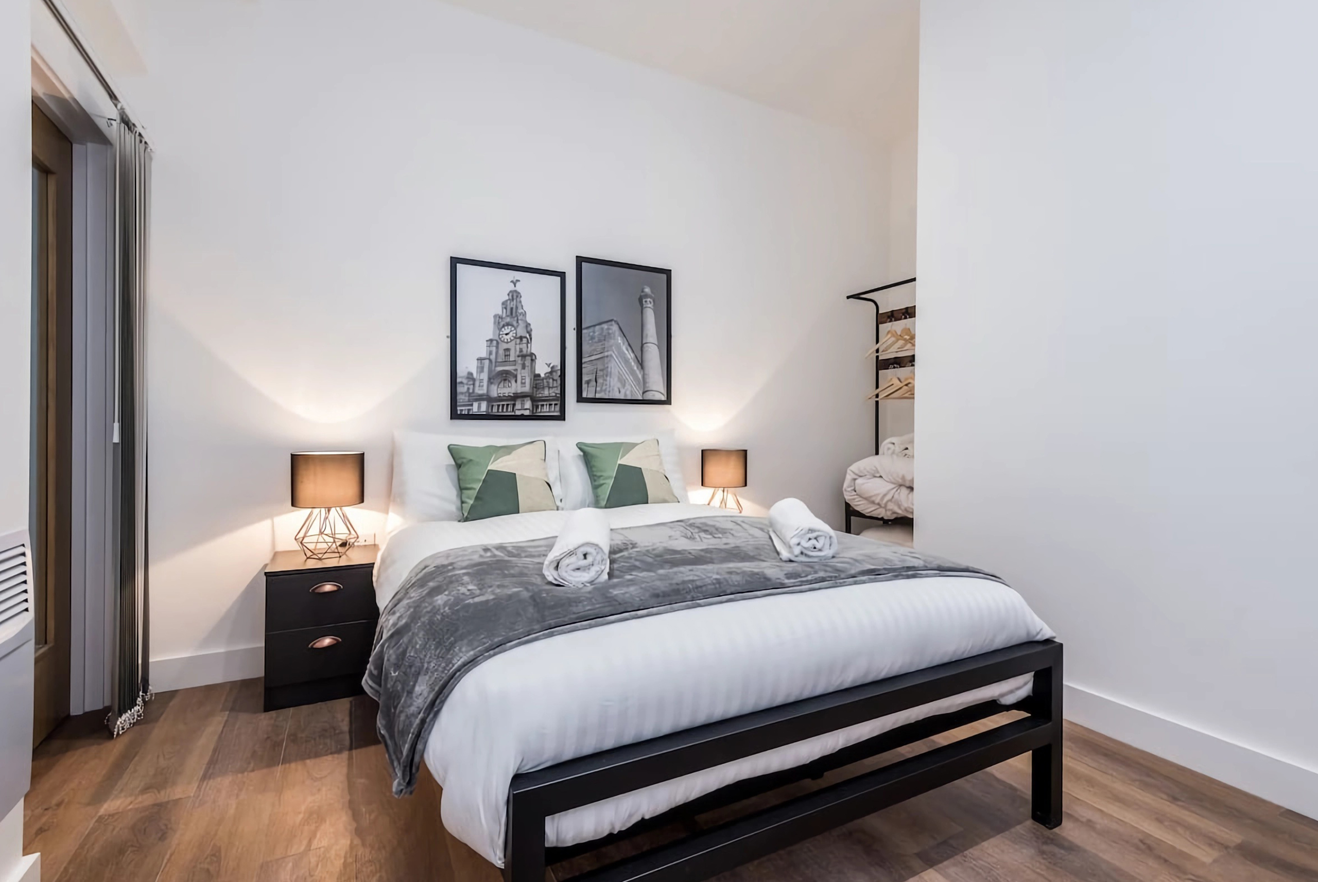 Sgt-Peppers-1-BR-Apartment-8