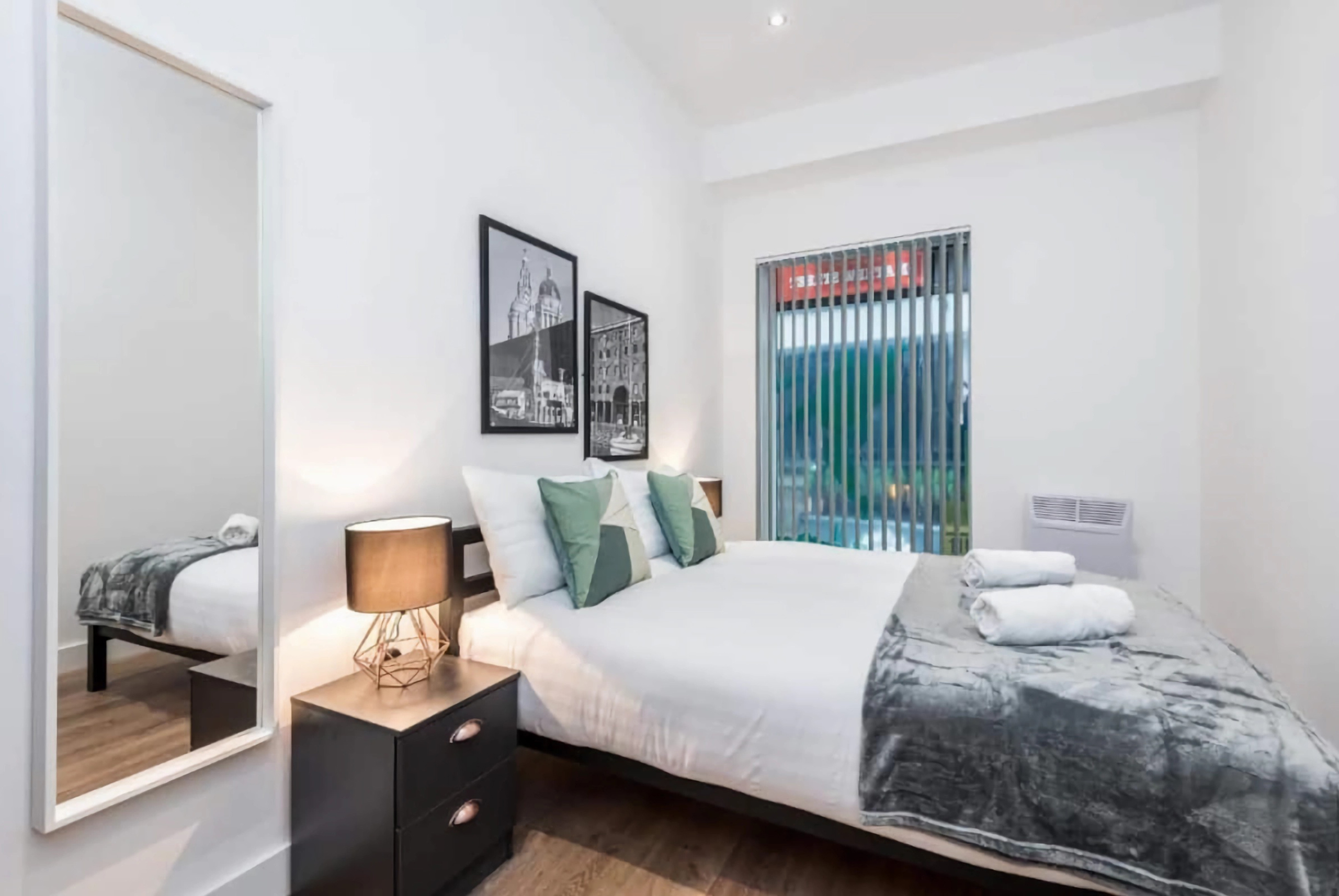 Sgt-Peppers-1-BR-Apartment-9