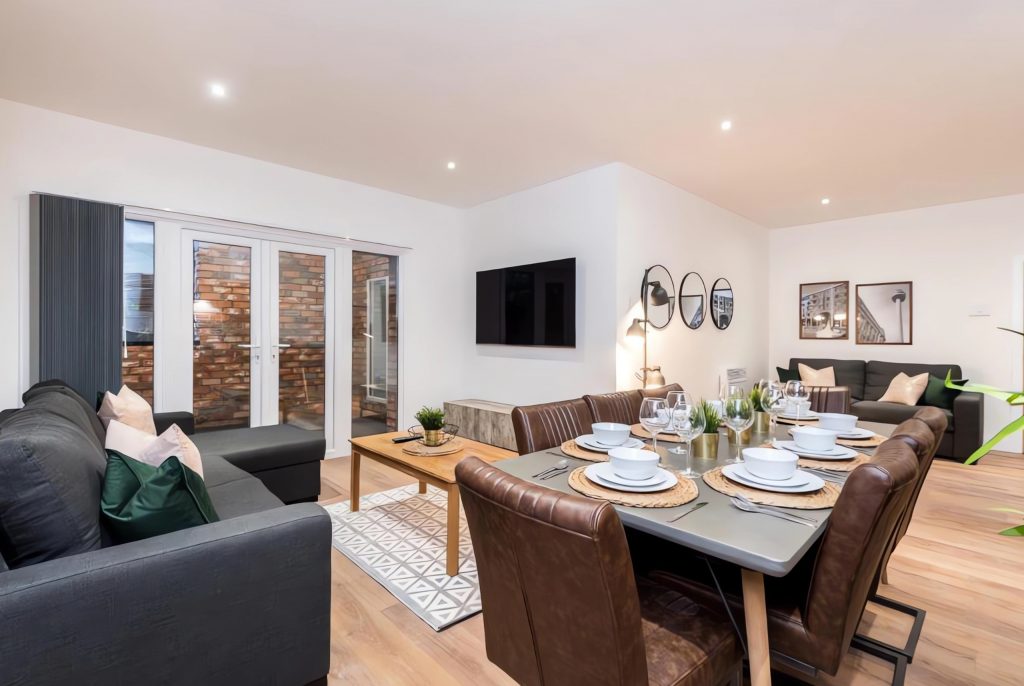 Sgt Peppers Apartments Liverpool city centre accommodation for New Year’s Eve