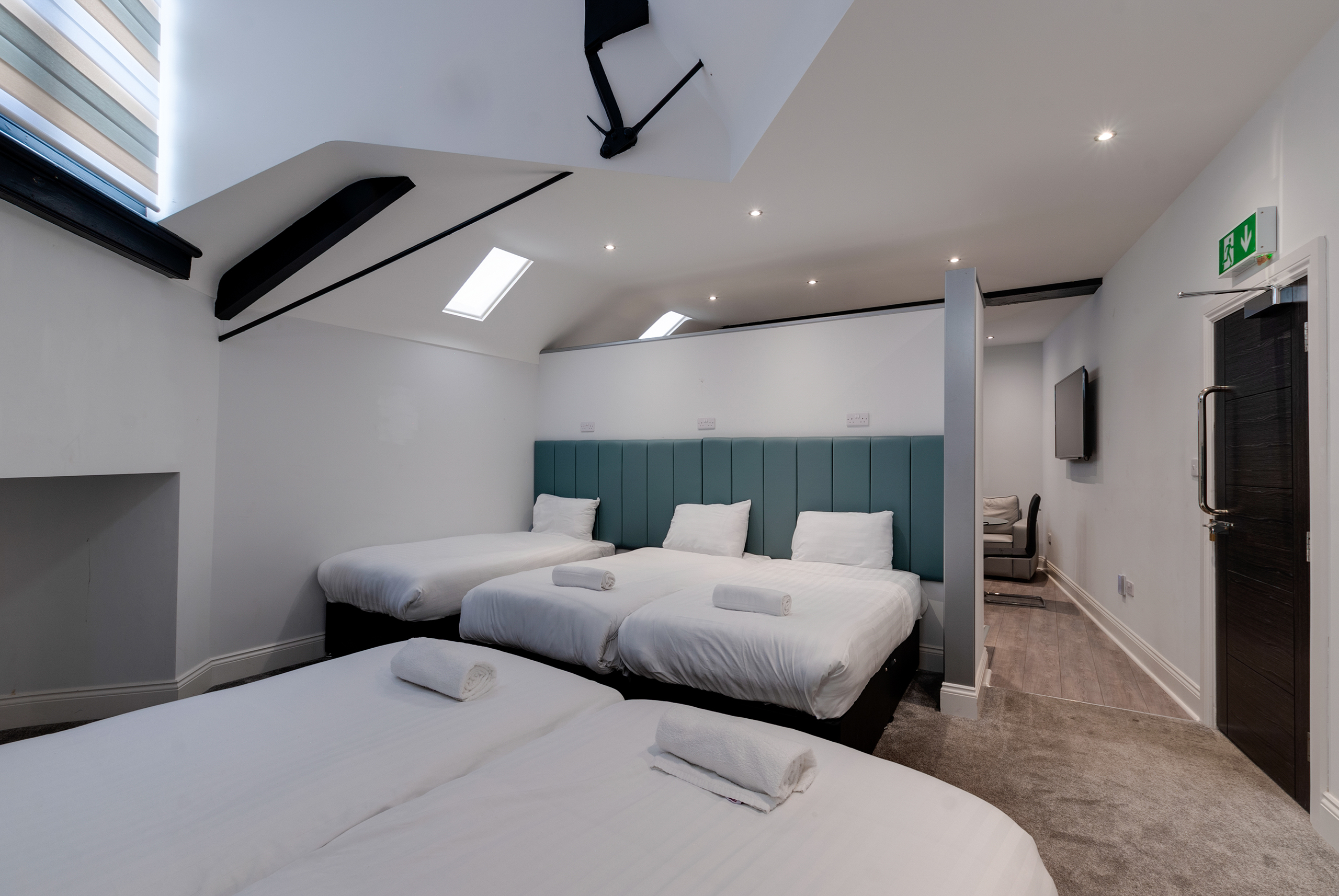 Temple-Court-2-BR-Apartment-4