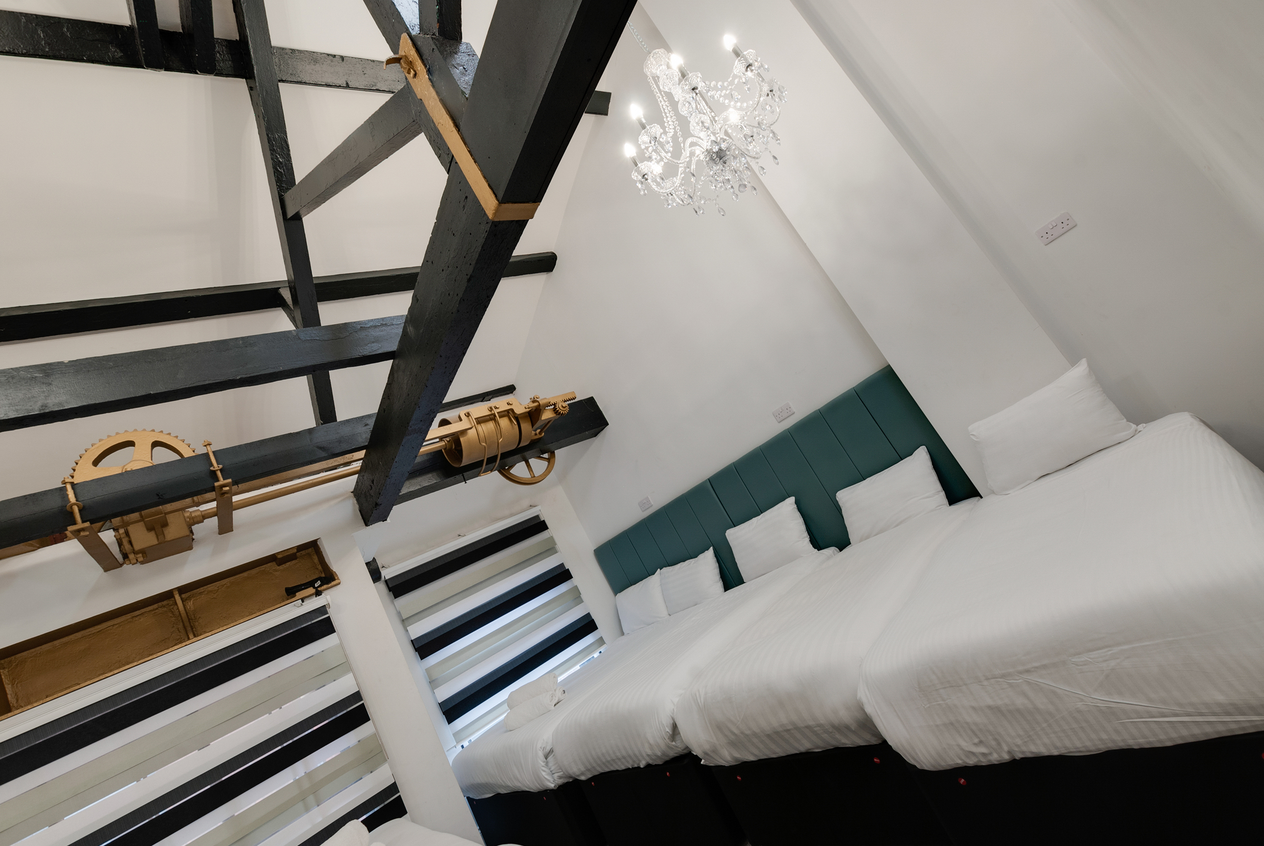 Temple-Court-3-BR-Apartment-8