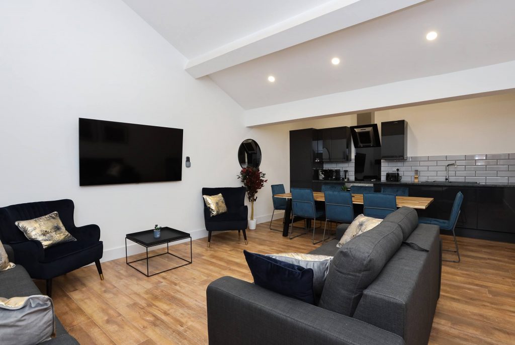 Concert Square Apartments near Liverpool Chinatown