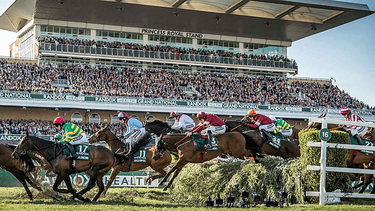You are currently viewing Grand National 2026: The Ultimate Guide to Randox Grand National Liverpool Accommodation