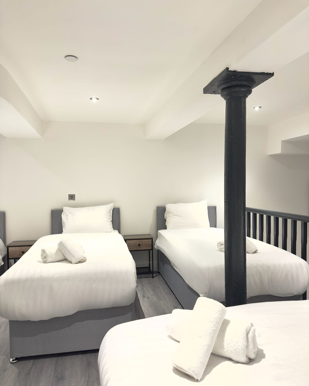 Cumberland Street serviced apartments Liverpool bedroom (Apt 1)
