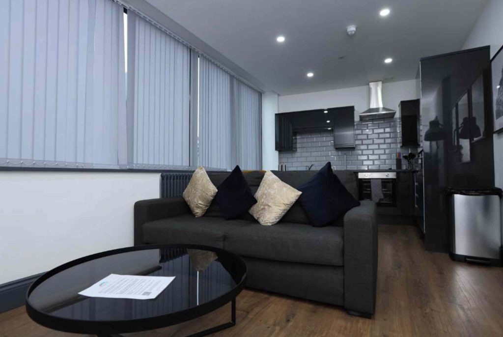 Serviced apartment Liverpool city centre for business stay