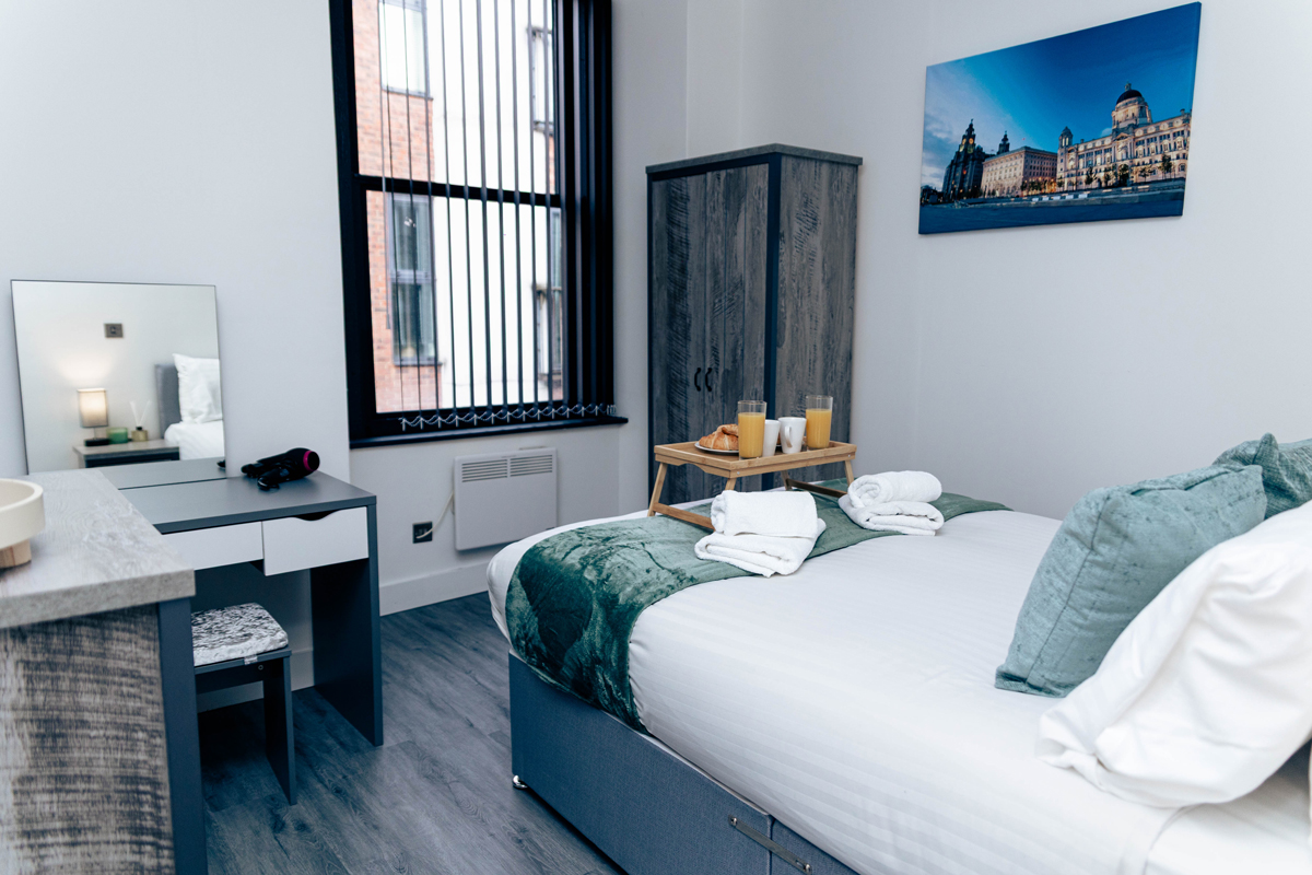 Cumberland Street Apartments Room 11