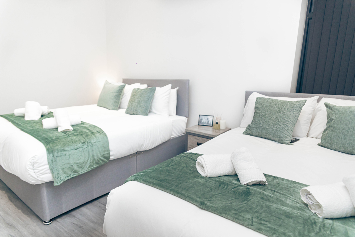 Cumberland Street Apartments Room 3