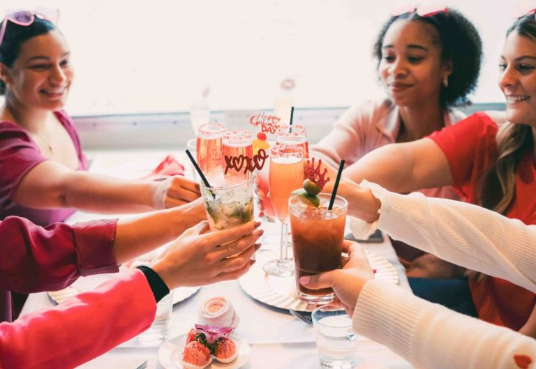 Instagram post from happydaysapartments. This post is in position 1.