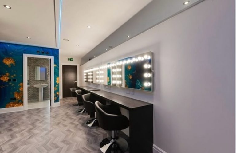 Instagram post from happydaysapartments. This post is in position 1.